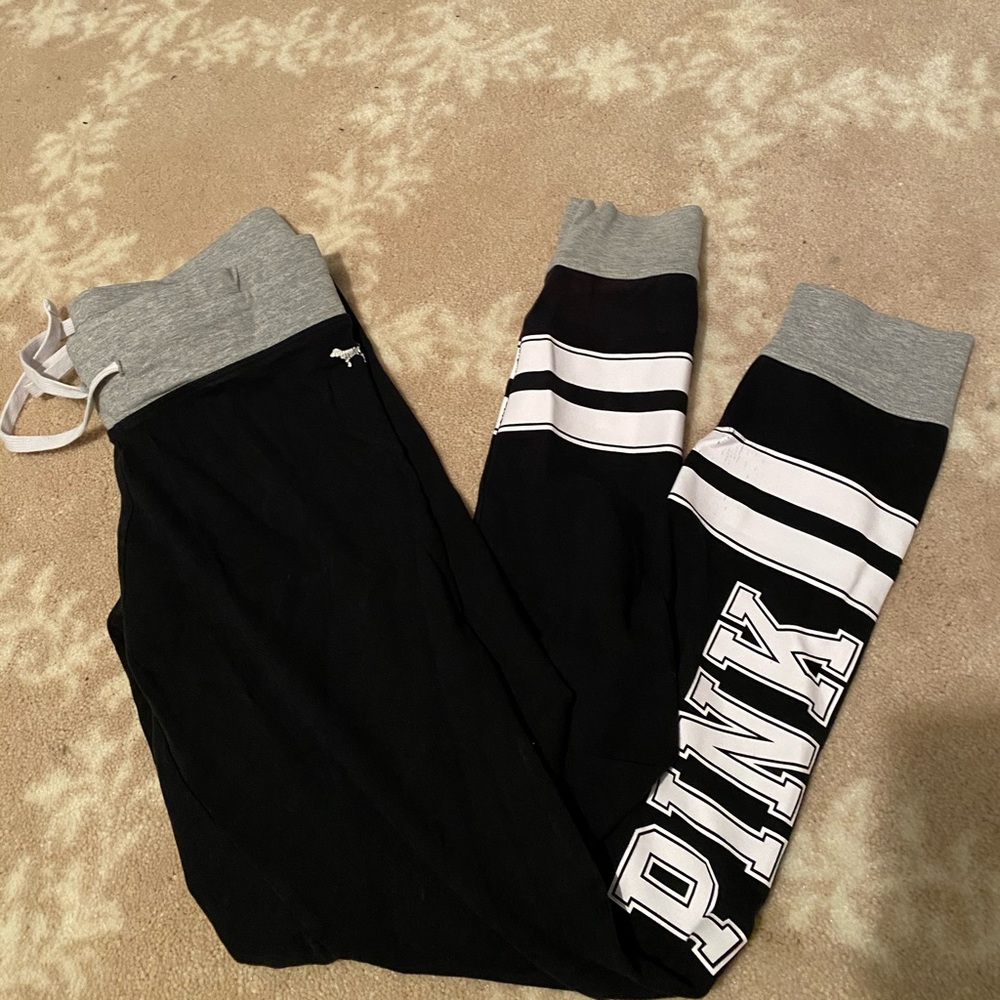 PINK yoga joggers